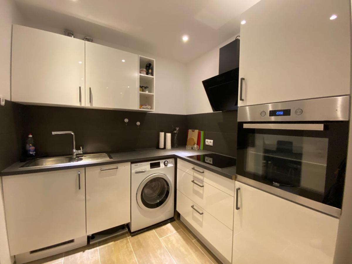Duisburg Von Oben 3,5 Zimmer 8.Og Frisch Saniert Exterior photo